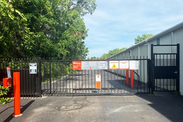 Public Storage  7430 Madison Ave in Indianapolis, IN
