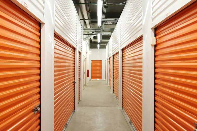 Va Storage Chicago Chicago, IL, Self-Storage Near 362 W Chicago Ave | 312-283-1862 I ...