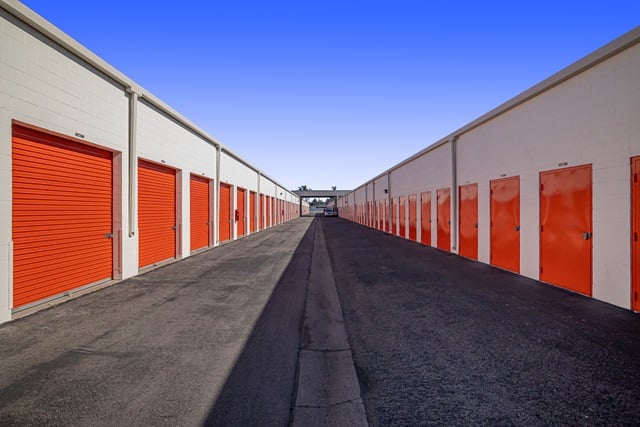 15×10 Parking Lot in Huntington Beach, CA 16212 Gothard Street Huntington Beach, California 2