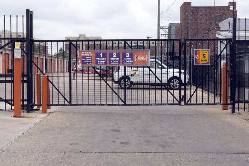 Va Storage Chicago Chicago, IL, Self-Storage Near 2222 North Natchez Ave | 773-922-8086 I ...