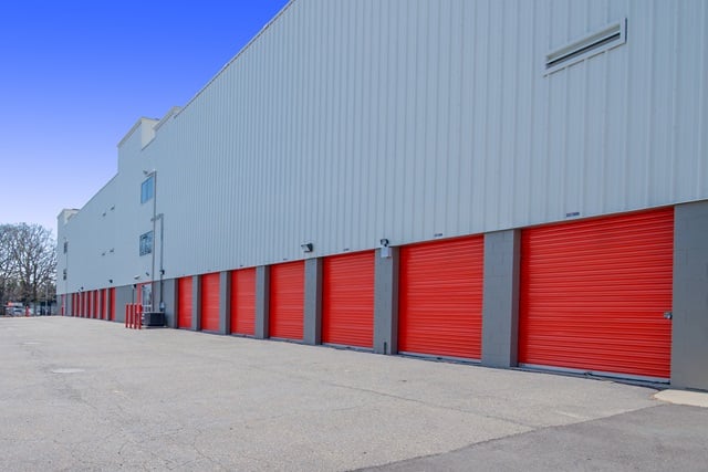 Self Storage Units Near 4040 Hempstead Turnpike at Public Storage Bethpage