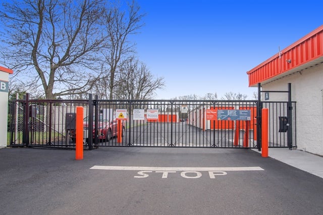 Property 1295 image number 3