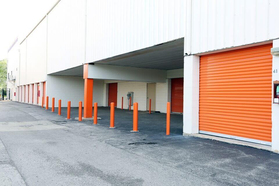 20×10 Self Storage Unit in Des Plaines, IL 8790 W Golf Road Des Plaines, Illinois 2