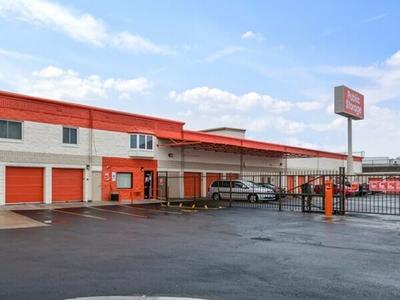 Property at 21807 - Chicago/ N.Elston Av - Ashland