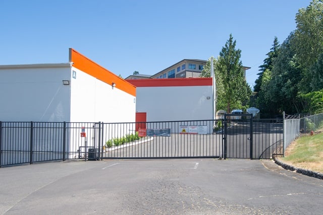 Public Storage  11995 SW Corby Drive in Portland, OR
