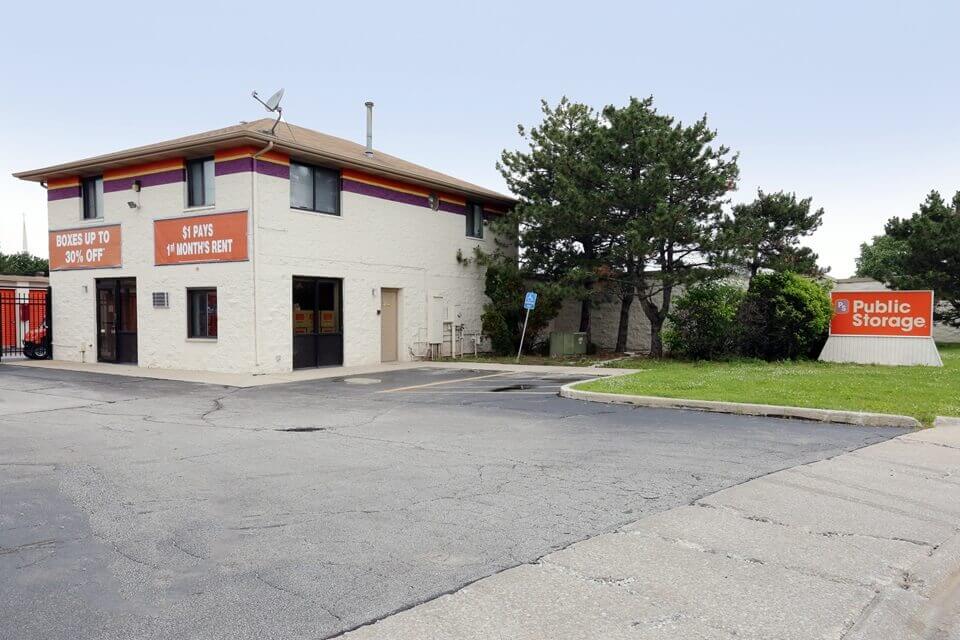 35×10 Self Storage Unit in Griffith, IN 1915 N Cline Ave Griffith, Indiana