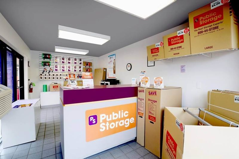 Property 1327 image number 2