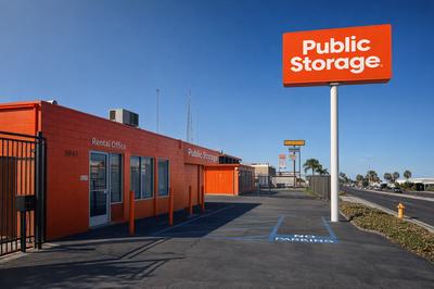 Public Storage