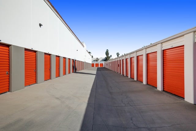 28×10 Garage in Fountain Valley, CA near 2325 S Otis St 2