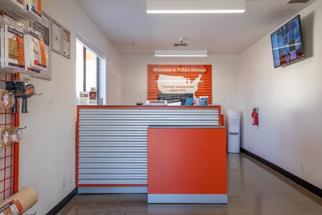 Property 135 image number 2