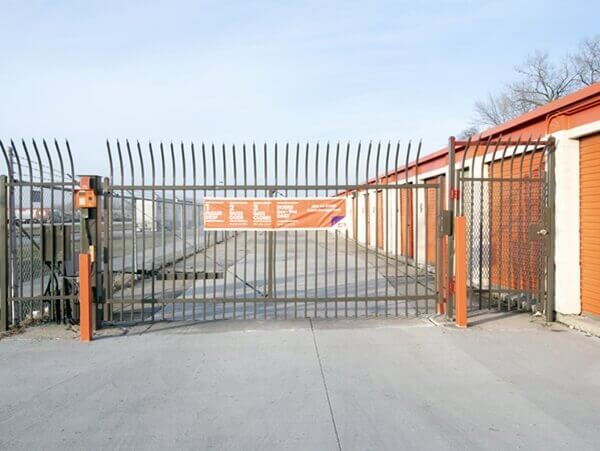 Public Storage  6990 W 79th Street in Chicago, IL