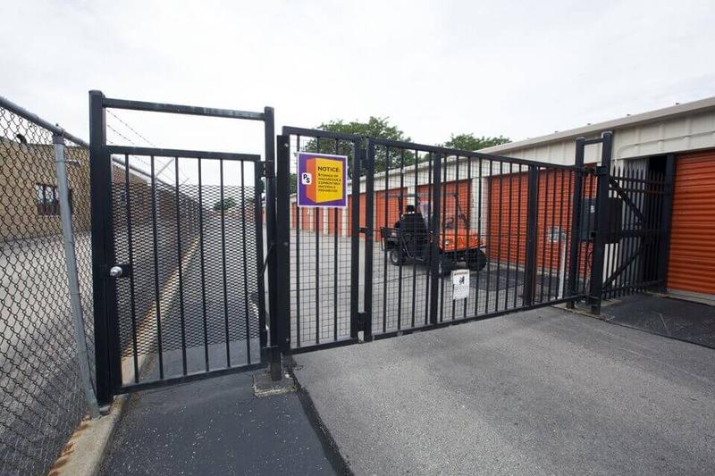 Property 1355 image number 3