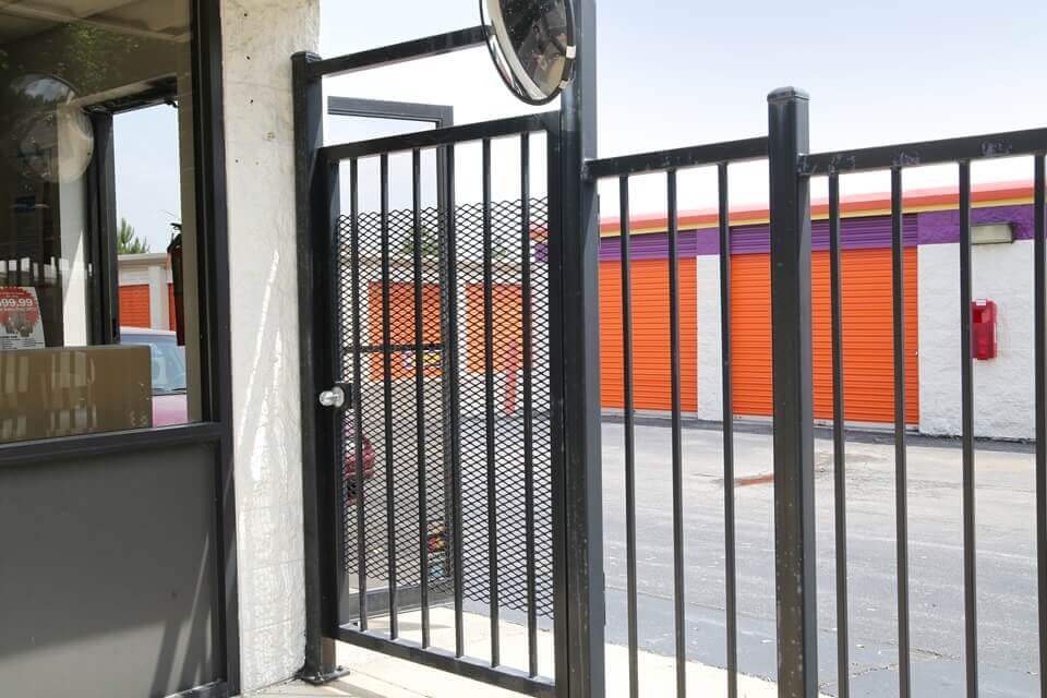 Public Storage  615 E Boughton Road in Woodridge, IL