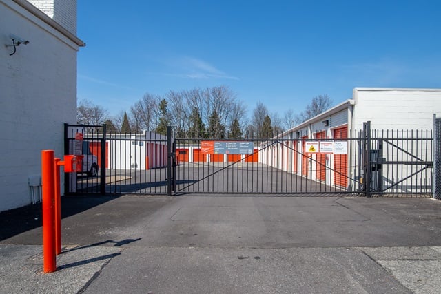 Self Storage Unit in Garden City, New York 3