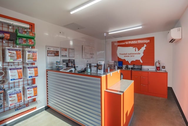 Property 1371 image number 2