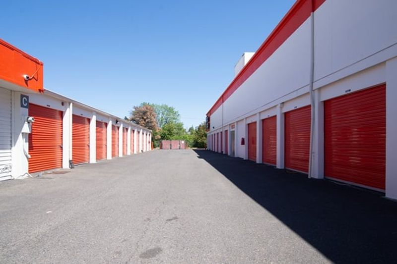 Property 138 image number 1