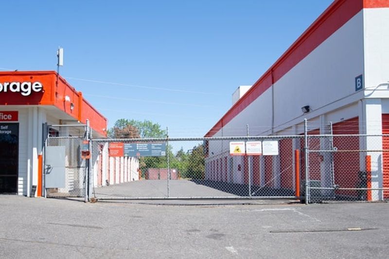 Property 138 image number 3