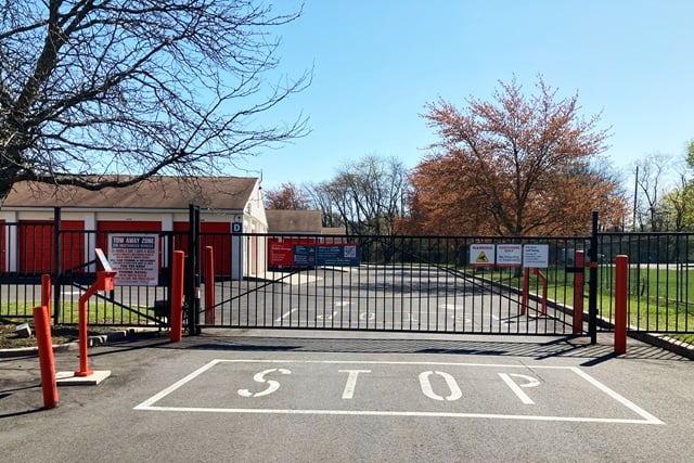 Property 1383 image number 3