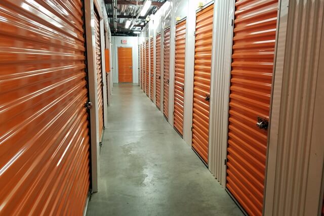 20×10 Public Storage: Parking Lot in Southfield, MI 24000 Telegraph Road Southfield, Michigan 2