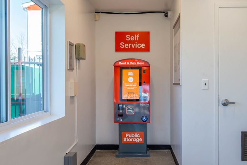 Property 1396 image number 2