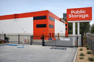 Property at 20154 - Calabasas / Ventura Bl                  