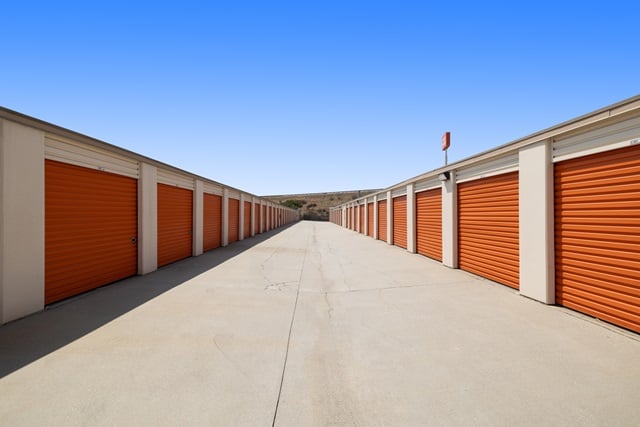 30×10 Self Storage Unit in Duarte, CA 2340 Central Ave Duarte, California 2