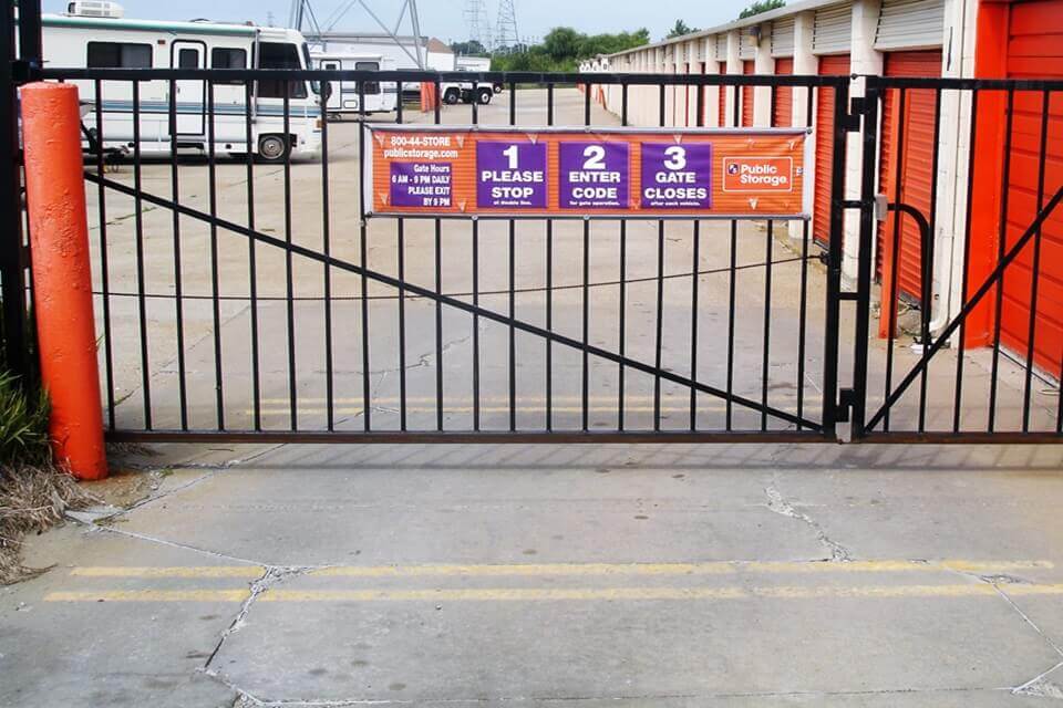 Public Storage  24455 Schoenherr Road in Warren, MI