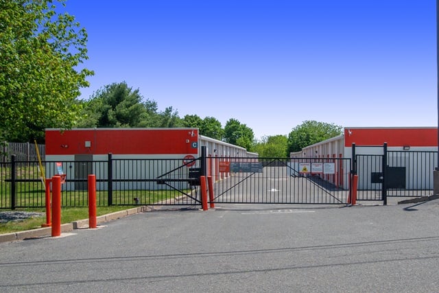 Public Storage  233 Newbury Street in Danvers, MA