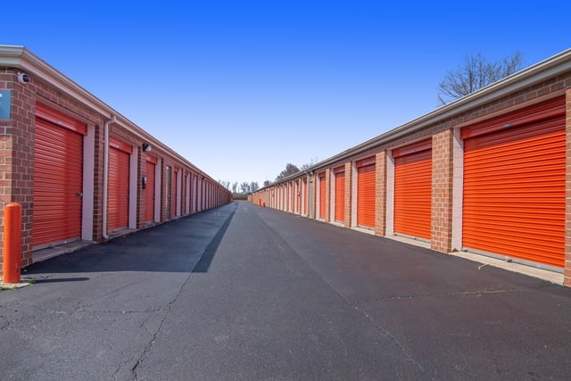 Property 1418 image number 1