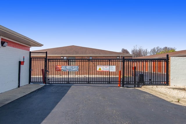 Public Storage  7901 Malcolm Road in Clinton, MD