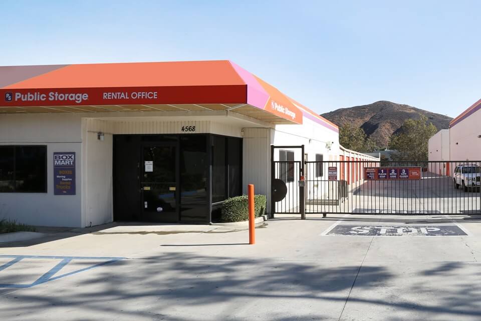 29×10 Self Storage Unit in Simi Valley, CA 4568 E Los Angeles Ave Simi Valley, California