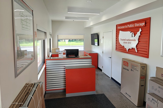 Property 1420 image number 2