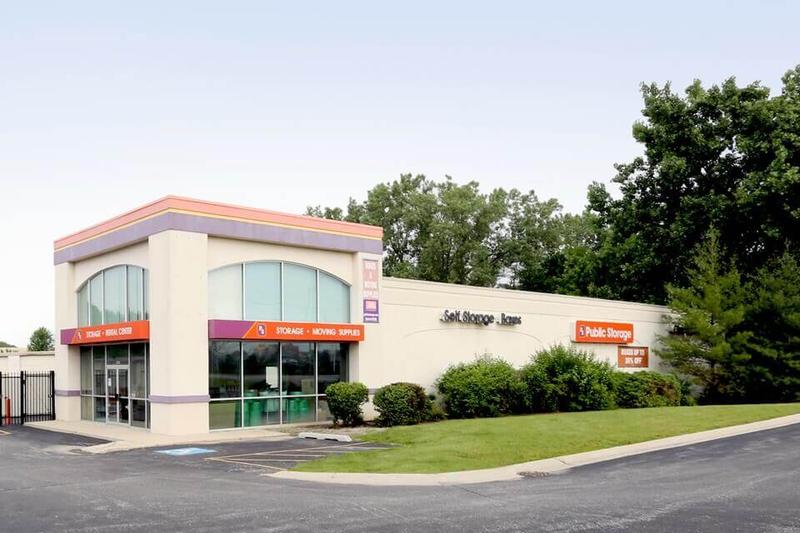 Public Storage at 8230 Broadway, Merrillville, IN