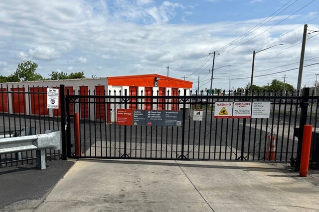 Public Storage  3801 N Dupont Parkway in New Castle, DE