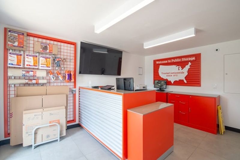 Property 1450 image number 2