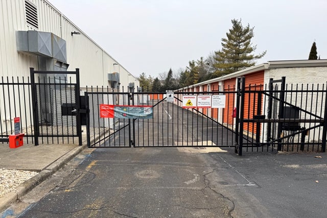 Public Storage  2433 S Washington St in Naperville, IL