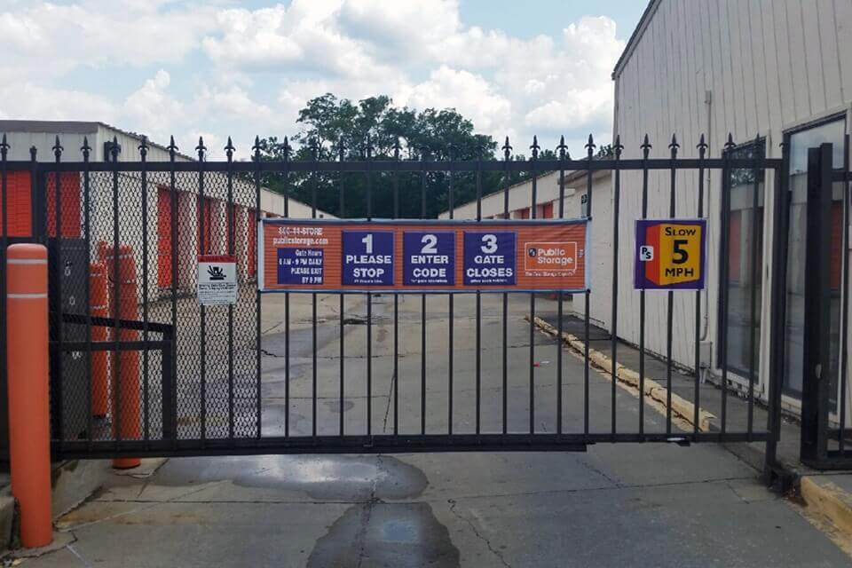 Public Storage  9660 Colerain Ave in Cincinnati, OH