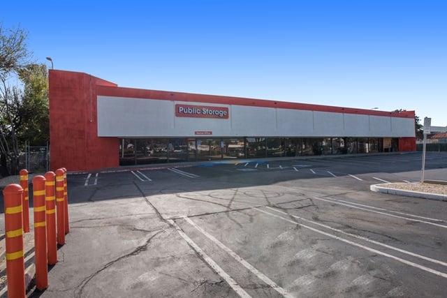 30 x 10 Self Storage Unit in Concord, California