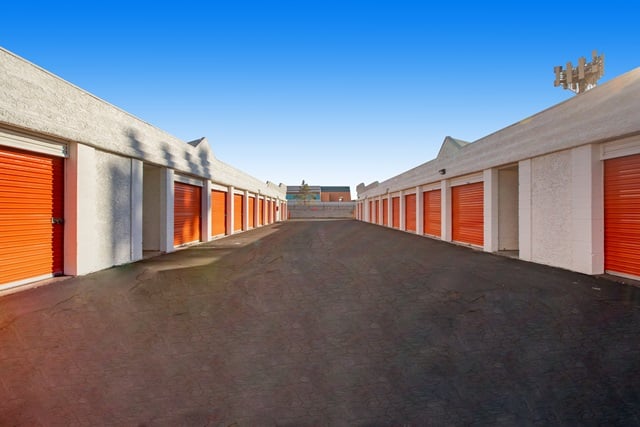 Property 1493 image number 1