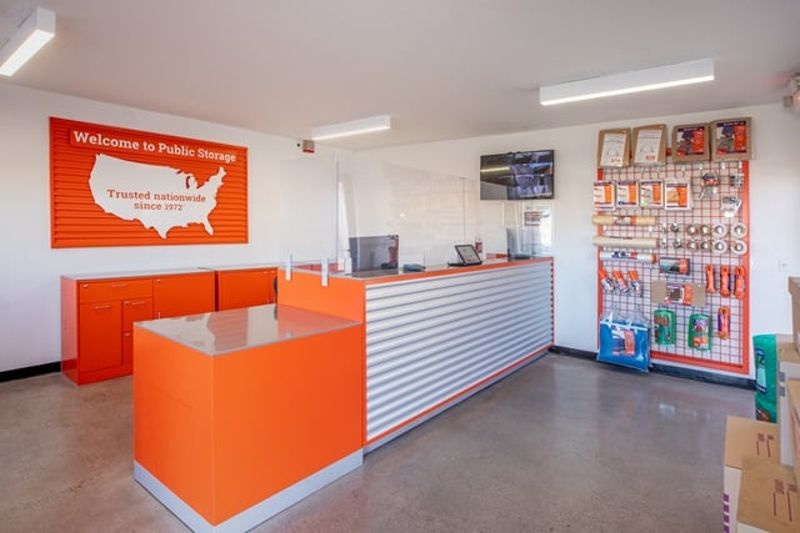 Property 1499 image number 2