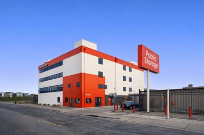 Property at 27014 - N.Hollywood/Vineland Ave