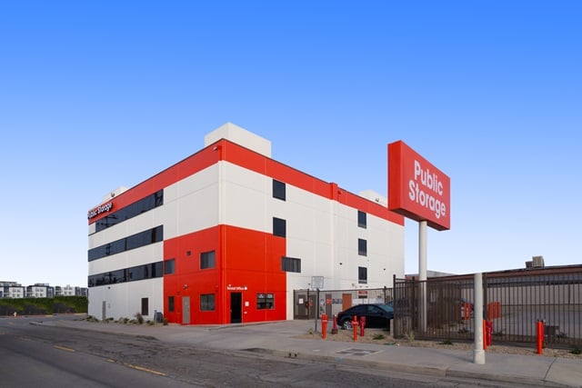 North Hollywood, CA, SelfStorage Near 5410 Vineland Ave 1844726