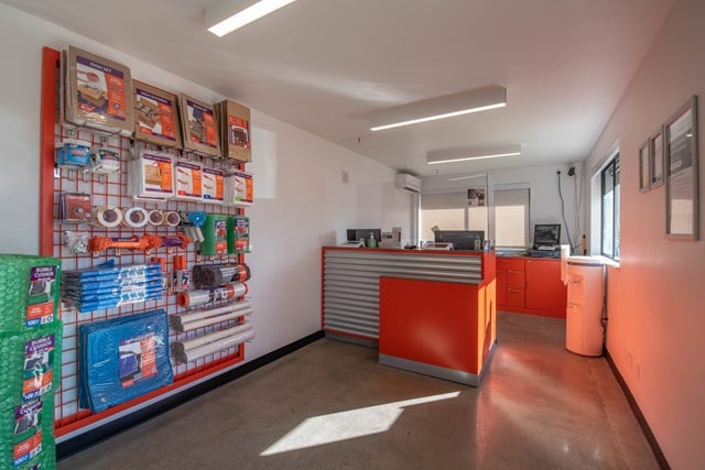 Property 150 image number 2