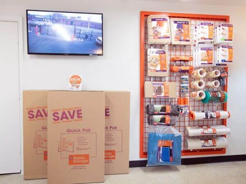 Property 1501 image number 2