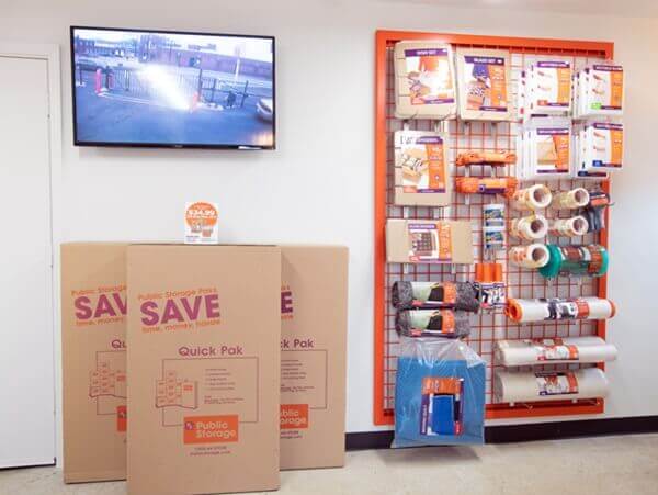 Property 1501 image number 2