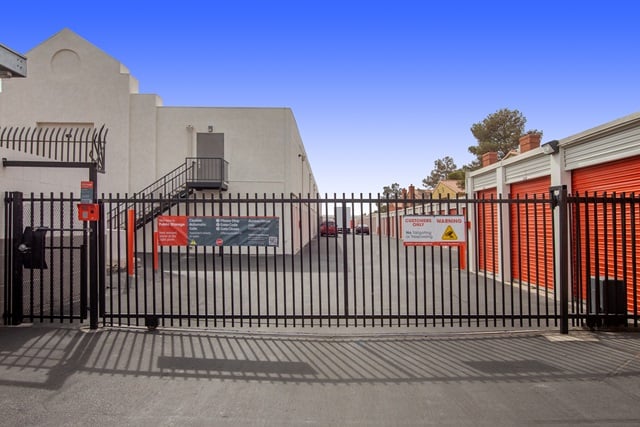 Public Storage  5925 W Flamingo Rd in Las Vegas, NV