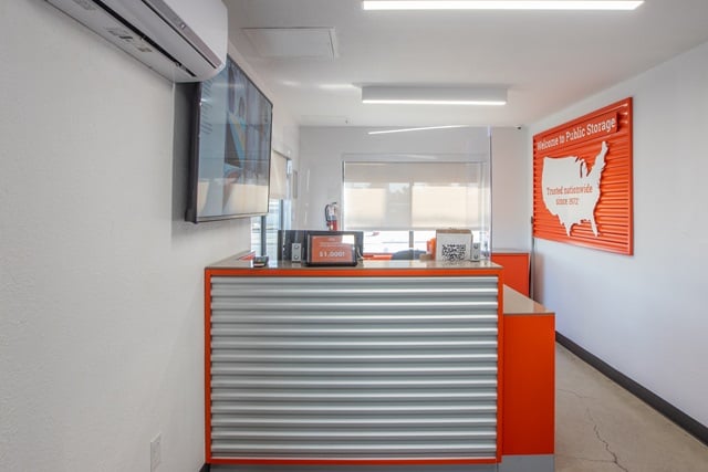 Property 1506 image number 2