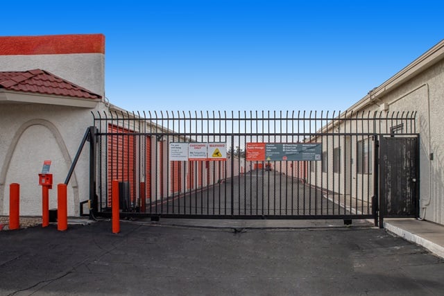 Public Storage  1881 N Decatur Blvd in Las Vegas, NV