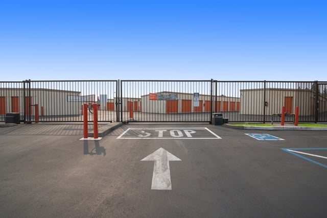 Public Storage  4900 Roseville Road in North Highlands, CA
