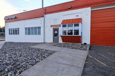 Public Storage
